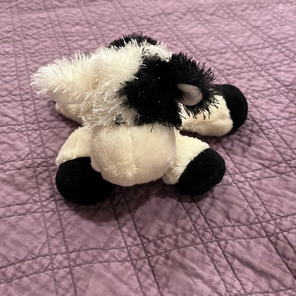 Webkinz cow looking for a home…. - Picture 1 of 7